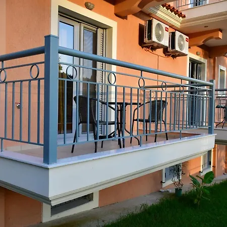 Pantelis Corfu إيبسوس